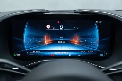 Mercedes-Benz SL 43 AMG 2022 - 109950 EUR, 30000 km - AUTO.MOTO.pt - 30000km - foto 30 de 51