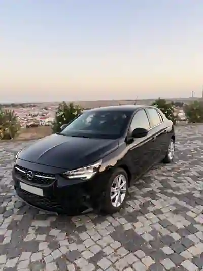 Opel Corsa 2023 - 14900 EUR, 51471 km - AUTO.MOTO.pt - 51471km - foto 1 de 15