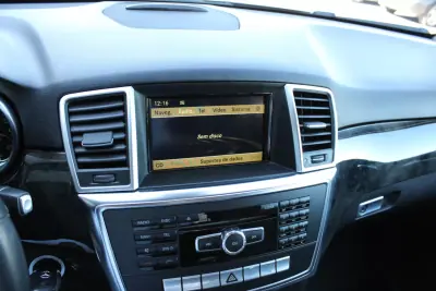 Mercedes-Benz ML 350 2012 - 22500 EUR, 212000 km - 212000km - foto 23 de 28