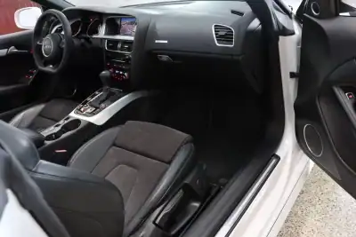 Audi A5 Cabrio 2016 - 25900 EUR, 110000 km - AUTO.MOTO.pt - 110000km - foto 5 de 34