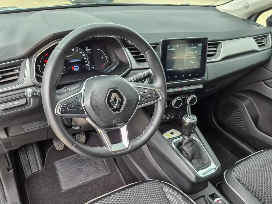 Renault Captur 2021 - 14500 EUR, 103290 km - AUTO.MOTO.pt - 103290km - foto 10 de 12