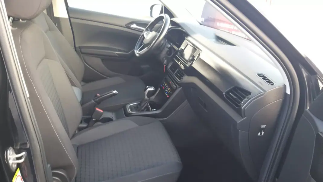 Volkswagen T-Cross 2023 - 18950 EUR, 112531 km - AUTO.MOTO.pt - 112531km - foto 10 de 40