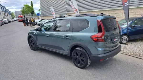 Dacia Jogger 2024 - 20890 EUR, 6203 km - AUTO.MOTO.pt - 6203km - foto 20 de 50