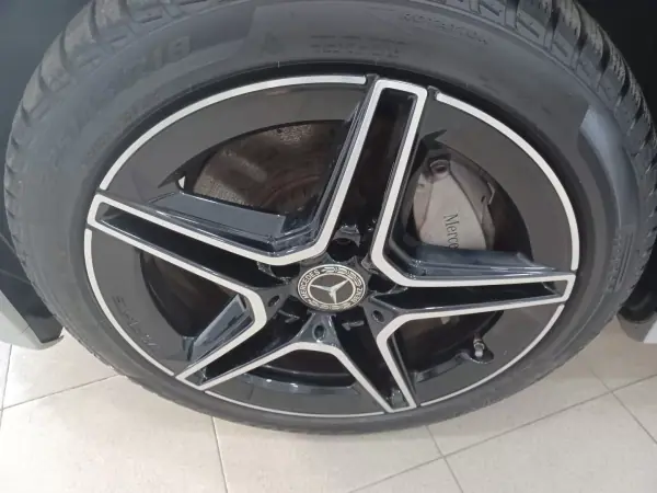 Mercedes-Benz C 300 2021 - 30690 EUR, 149137 km - AUTO.MOTO.pt - 149137km - foto 37 de 41