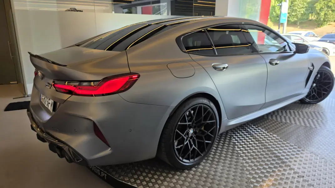 BMW M8 2021 - 114900 EUR, 50082 km - 50082km - foto 22 de 74