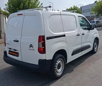 Citroën Berlingo 2020 - 10990 EUR, 82194 km - AUTO.MOTO.pt - 82194km - foto 5 de 18