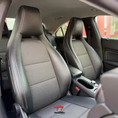 Mercedes-Benz CLA 180 2015 - 17500 EUR, 184000 km - AUTO.MOTO.pt - 184000km - foto 12 de 22