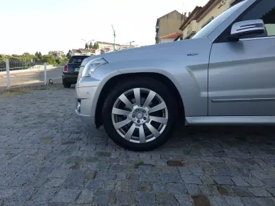 Mercedes-Benz GLK 250 2010 - 17990 EUR, 152529 km - AUTO.MOTO.pt - 152529km - foto 6 de 18