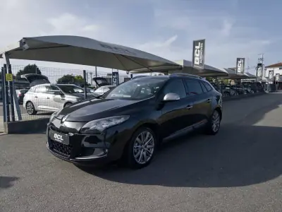 Renault Mégane Sport Tourer 2011 - 8990 EUR, 214000 km - AUTO.MOTO.pt - 214000km - foto 3 de 38