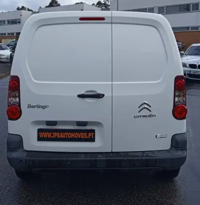 Citroën e-Berlingo 2019 - 9490 EUR, 24500 km - AUTO.MOTO.pt - 24500km - foto 8 de 17