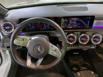Mercedes-Benz CLA 250 2021 - 29400 EUR, 113831 km - AUTO.MOTO.pt - 113831km - foto 8 de 10