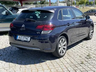 Citroën C4 2015 - 10450 EUR, 116201 km - AUTO.MOTO.pt - 116201km - foto 4 de 8