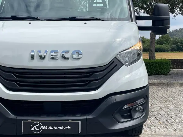 Iveco Daily 2022 - 33450 EUR, 154000 km - AUTO.MOTO.pt - 154000km - foto 16 de 37