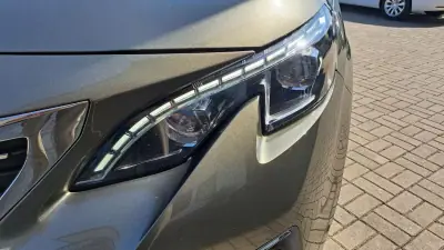 Peugeot 3008 2018 - 19900 EUR, 156128 km - 156128km - foto 23 de 49