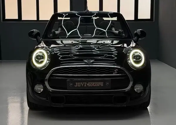 MINI 2018 - 23999 EUR, 154815 km - AUTO.MOTO.pt - 154815km - foto 3 de 35