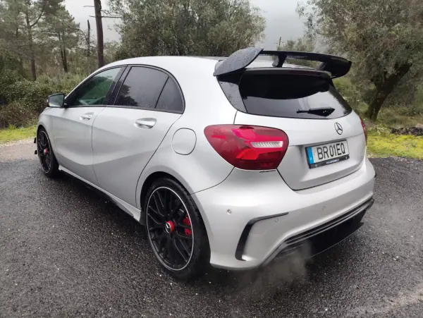 Mercedes-Benz A 45 AMG 2016 - 33500 EUR, 179200 km - AUTO.MOTO.pt - 179200km - foto 10 de 22