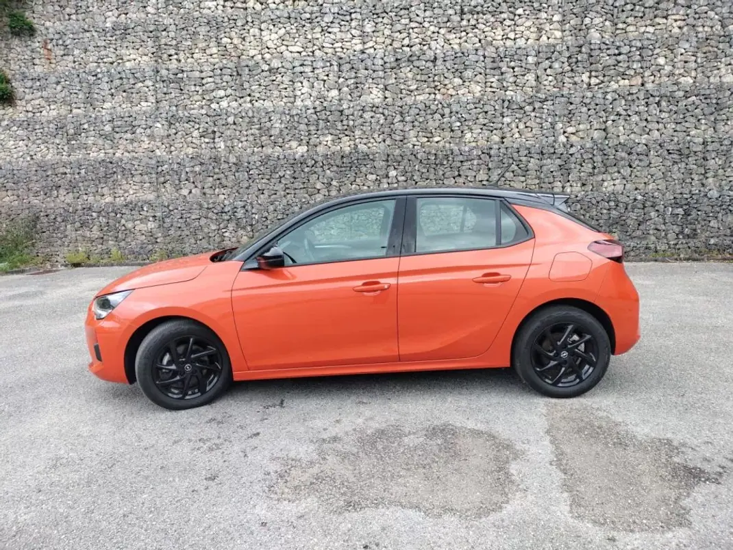 Opel Corsa 2021 - 16500 EUR, 63600 km - 63600km - foto 2 de 29