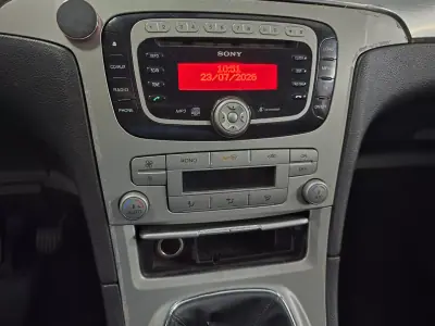 Ford S-Max 2009 - 3000 EUR, 351000 km - AUTO.MOTO.pt - 351000km - foto 15 de 16