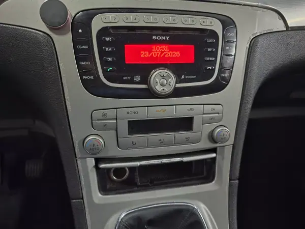 Ford S-Max 2009 - 3000 EUR, 351000 km - AUTO.MOTO.pt - 351000km - foto 15 de 16