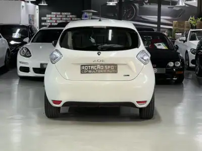 Renault Zoe 2019 - 9990 EUR, 150000 km - AUTO.MOTO.pt - 150000km - foto 13 de 29