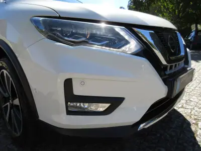 Nissan X-Trail 2017 - 18990 EUR, 179000 km - 179000km - foto 13 de 54