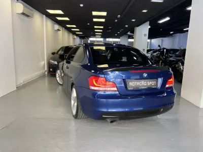 BMW 120 2011 - 12990 EUR, 239000 km - AUTO.MOTO.pt - 239000km - foto 30 de 36