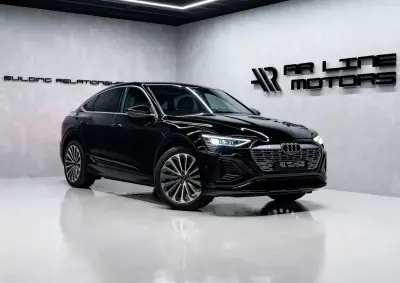 Audi Q8 e-Tron Sportback 2023 - 49950 EUR, 55000 km - AUTO.MOTO.pt - 55000km - foto 2 de 54