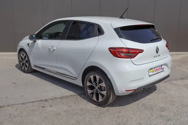 Renault Clio 2021 - 13500 EUR, 80241 km - 80241km - foto 6 de 30
