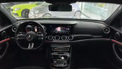 Mercedes-Benz E 300 2022 - 42990 EUR, 90455 km - AUTO.MOTO.pt - 90455km - foto 14 de 43