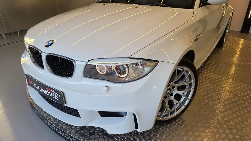 BMW 1M Coupe 2012 - 67500 EUR, 67790 km - AUTO.MOTO.pt - 67790km - foto 27 de 61