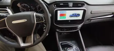 Maxus 2023 - 31500 EUR, 12635 km - AUTO.MOTO.pt - 12635km - foto 15 de 26