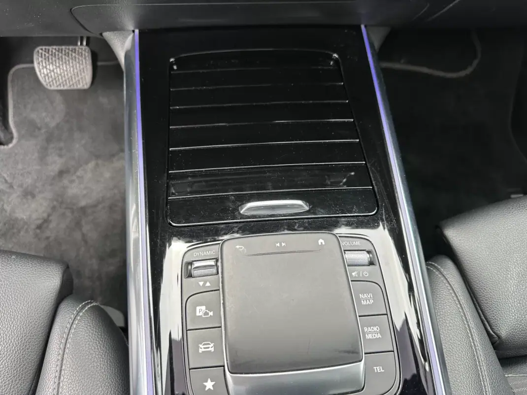 Mercedes-Benz B 200 2020 - 18900 EUR, 210000 km - 210000km - foto 44 de 74