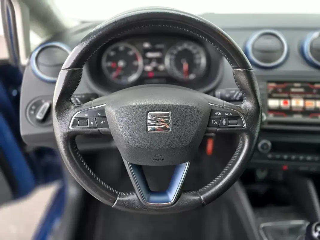 SEAT Ibiza 2016 - 8990 EUR, 160800 km - AUTO.MOTO.pt - 160800km - foto 15 de 34