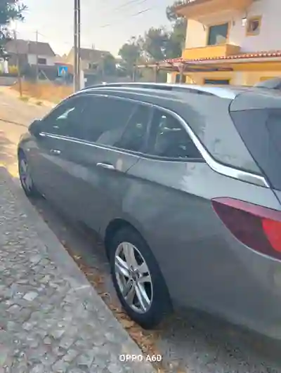 Opel Astra Sports Tourer 2017 - 8000 EUR, 166 km - 166km - foto 2 de 9