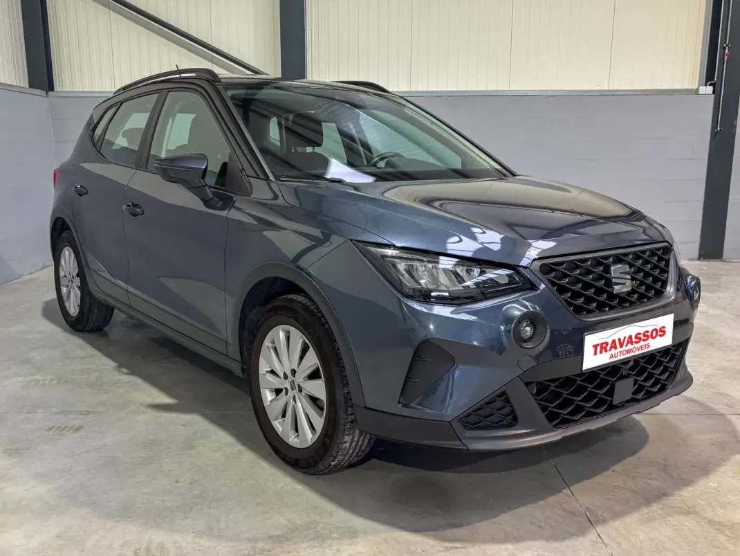 SEAT Arona 2023 - 15800 EUR, 84125 km - AUTO.MOTO.pt - 84125km - foto 3 de 15