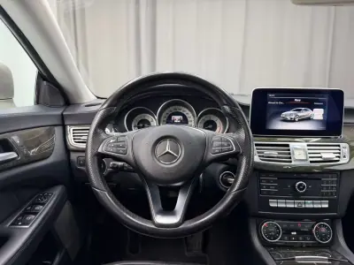 Mercedes-Benz CLS 350 2015 - 23750 EUR, 192000 km - AUTO.MOTO.pt - 192000km - foto 15 de 22