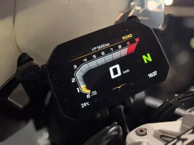 BMW R 1300 GS 2025 - 24990 EUR, 5700 km - AUTO.MOTO.pt - 5700km - foto 10 de 10