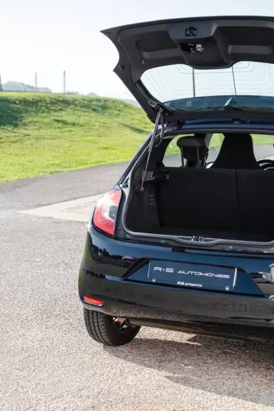 Renault Twingo 2020 - 10000 EUR, 80000 km - AUTO.MOTO.pt - 80000km - foto 11 de 11