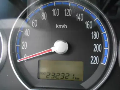 Hyundai Santa Fe 2008 - 10750 EUR, 232320 km - AUTO.MOTO.pt - 232320km - foto 14 de 14
