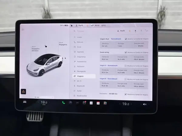 Tesla Model 3 2021 - 27950 EUR, 49088 km - AUTO.MOTO.pt - 49088km - foto 32 de 59