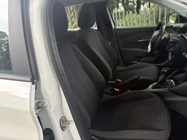 Peugeot 208 2022 - 12800 EUR, 71234 km - AUTO.MOTO.pt - 71234km - foto 14 de 25