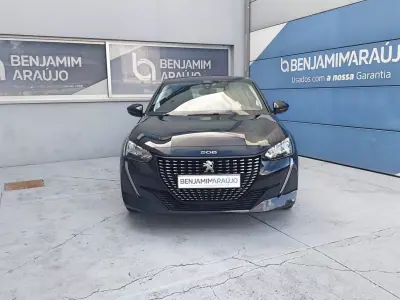 Peugeot 208 2020 - 17900 EUR, 94355 km - AUTO.MOTO.pt - 94355km - foto 3 de 23