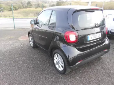 Smart ForFour 2015 - 8750 EUR, 84129 km - AUTO.MOTO.pt - 84129km - foto 4 de 12