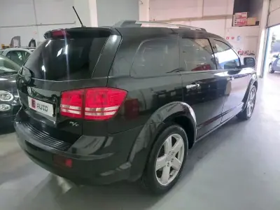 Dodge Journey 2008 - 10990 EUR, 168374 km - AUTO.MOTO.pt - 168374km - foto 6 de 29