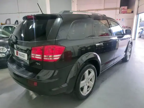 Dodge Journey 2008 - 10990 EUR, 168374 km - AUTO.MOTO.pt - 168374km - foto 6 de 29