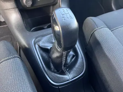 Citroën C3 2017 - 8900 EUR, 158000 km - AUTO.MOTO.pt - 158000km - foto 38 de 47
