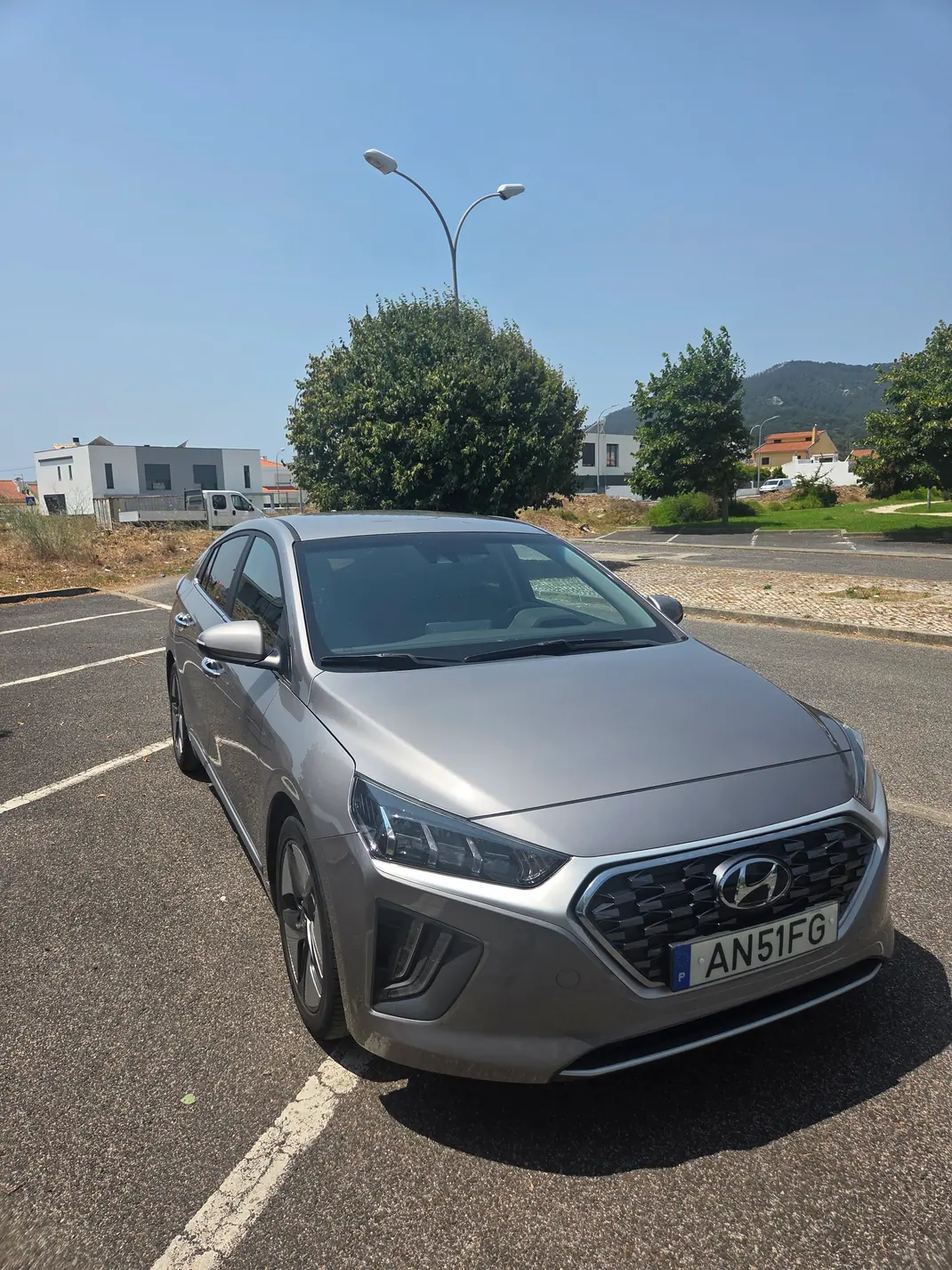 Hyundai Ioniq 2021 - 18999 EUR, 47500 km - 47500km - foto 8 de 12