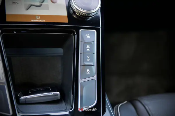 Jaguar I-Pace 2022 - 29900 EUR, 99000 km - AUTO.MOTO.pt - 99000km - foto 30 de 44