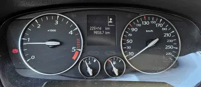 Renault Laguna Break 2009 - 7500 EUR, 225000 km - 225000km - foto 12 de 25