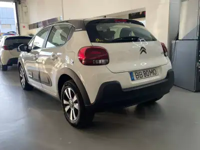 Citroën C3 2022 - 13900 EUR, 90035 km - AUTO.MOTO.pt - 90035km - foto 3 de 9